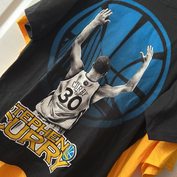 Stephen Curry Here’s to his best Season!
💯 cotton 💙💛🏀 - Picture 2 of 4